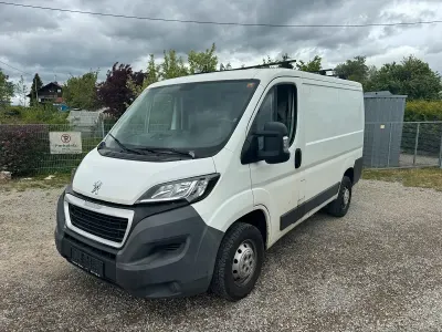 Gebraucht Peugeot Boxer 110 PS (80 kW) 2015 Weiß Van