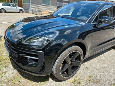 Porsche Macan S