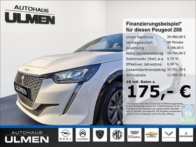 Gebraucht Peugeot e-208 Allure+ 100 kW (136 PS) 2023 Weiß Kleinwagen