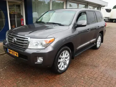 Gebraucht Toyota Land Cruiser V8 Executive 272 PS (200 kW) 2016 Grau SUV