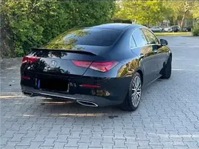 Gebraucht Mercedes CLA180 116 PS (85 kW) 2020 Schwarz Coupé