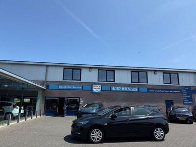 Schwarz Gebraucht 2021 Opel Astra Business Limousine | 6.950 €