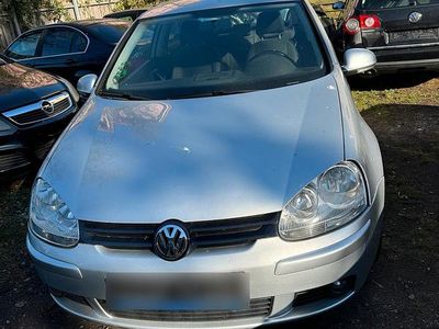 Gebraucht VW Golf 100 PS (73 kW) 2006 Grau Coupé