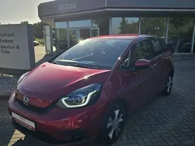 Gebraucht Honda Jazz Elegance 109 PS (80 kW) 2022 Premium crystal red metallic Kleinwagen