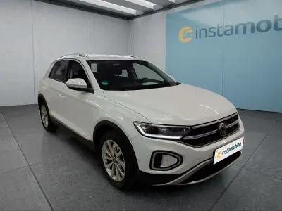 Gebraucht VW T-Roc 150 PS (110 kW) 2022 Weiß SUV