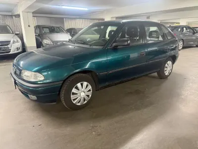 Gebraucht Opel Astra Comfort 75 PS (55 kW) 1998 Blau Limousine