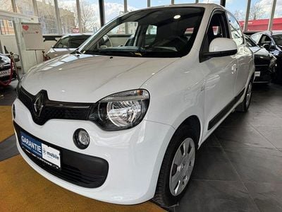Second-hand Renault Twingo Life 69 CP (50 kW) 2016 Alb Hatchback