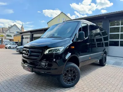 Neu Mercedes Sprinter 190 PS (139 kW) 2026 Schwarz Van