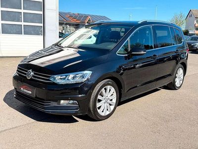 Gebraucht VW Touran Highline 150 PS (110 kW) 2016 Schwarz Van / Kleinbus