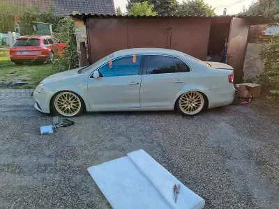Gebraucht VW Jetta 140 PS (102 kW) 2008 Andere farben Limousine