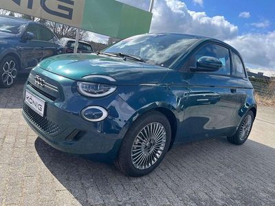 Gebraucht Fiat 500 65 PS (47 kW) 2026 Ozeangrün Kleinwagen