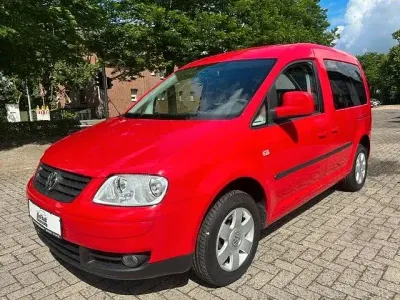 Gebraucht VW Caddy Life 102 PS (75 kW) 2009 Rot Van / Kleinbus