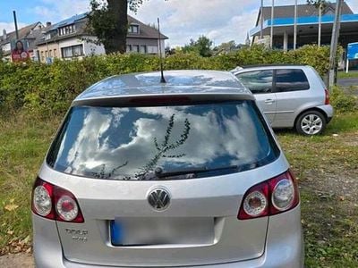 VW Golf V