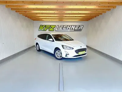 Gebraucht Ford Focus 120 PS (88 kW) 2021 Weiß Limousine