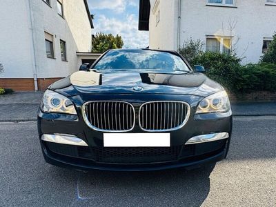 BMW 740