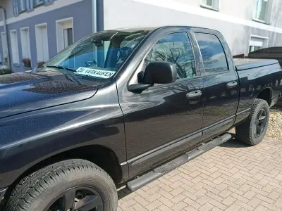 Używany Dodge Ram 349 KM (256 kW) 2006 Czarny Pickup