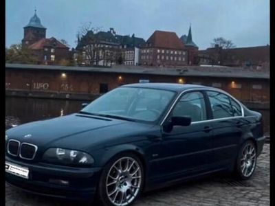 gebraucht BMW 320 E46 i