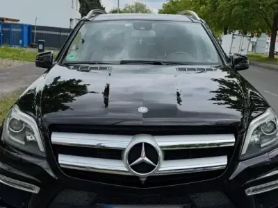 Gebraucht Mercedes GL350 258 PS (189 kW) 2013 Schwarz SUV