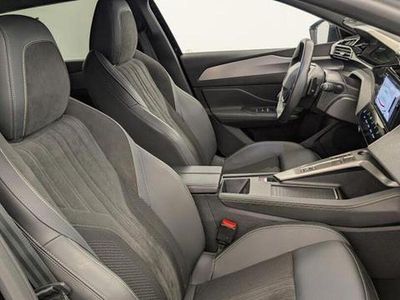 Gebraucht Peugeot 408 136 PS (100 kW) 2024 Andere SUV