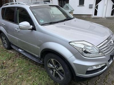 Usata SsangYong Rexton Sapphire 181 CV (133 kW) 2018 Argento SUV