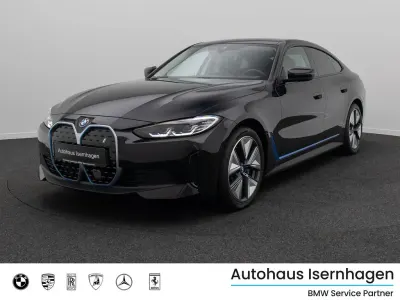 Gebraucht BMW i4 Efficient Dynamics 250 kW (340 PS) 2022 Saphirschwarz475 Limousine