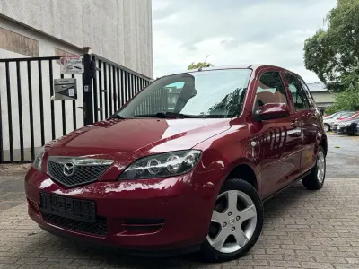 Gebraucht Mazda 2 Active 80 PS (58 kW) 2006 Rot Kleinwagen