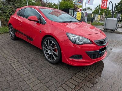 Opel Astra GTC