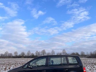 Schwarz Gebraucht 2005 VW Touran Van / Kleinbus | 2.750 € (Fairer Preis)