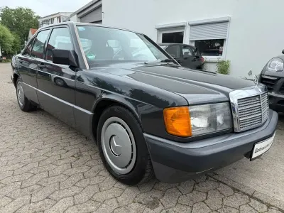 Gebraucht Mercedes 190 118 PS (86 kW) 1989 Grau Limousine