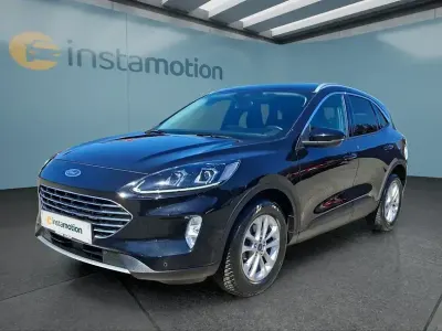 Używany Ford Kuga Titanium 120 KM (88 kW) 2021 Czarny SUV