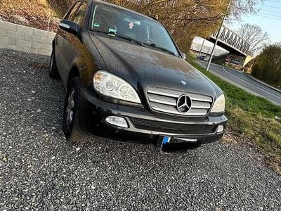 Gebraucht Mercedes ML400 250 PS (183 kW) 2005 SUV