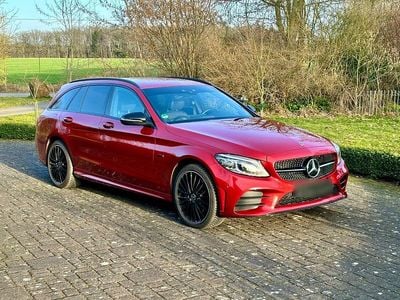 Gebraucht Mercedes C300e AMG 320 PS (235 kW) 2020 Rot Kombi