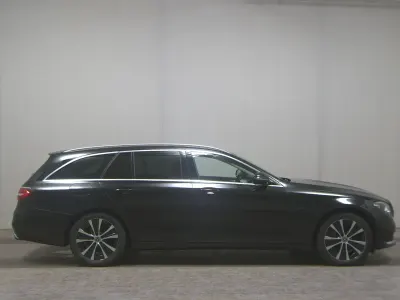 Używany Mercedes E300