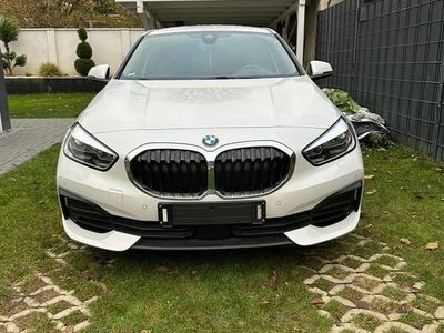 gebraucht BMW 116 F40 d Automatic Navi Touch