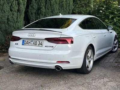 Gebraucht Audi A5 Sportback Sport 190 PS (139 kW) 2019 Weiß Kleinwagen