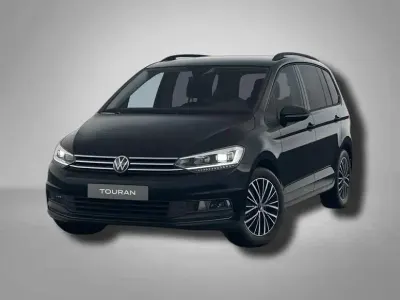 Neu VW Touran Life 150 PS (110 kW) 2026 Grenadillschwarz metallic grenadillschwarz metallic Van / Kleinbus