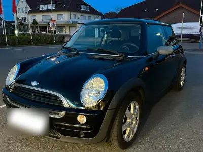 Gebraucht Mini Cooper 90 PS (66 kW) 2003 Schwarz Kleinwagen