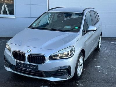 Gebraucht BMW 218 Gran Tourer Advantage 150 PS (110 kW) 2020 Silber Van / Kleinbus