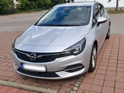 Gebraucht Opel Astra 145 PS (106 kW) 2020 Silber Limousine