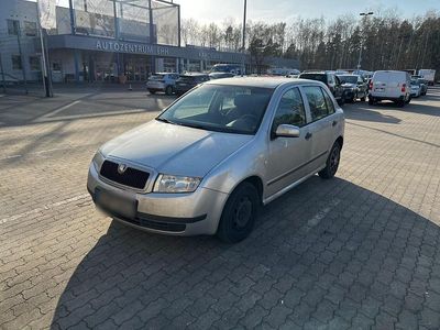 Gebraucht Skoda Fabia 54 PS (39 kW) 2003 Silber Kleinwagen