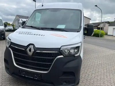 Gebraucht Renault Master 135 PS (99 kW) 2021 Weiß Van / Kleinbus
