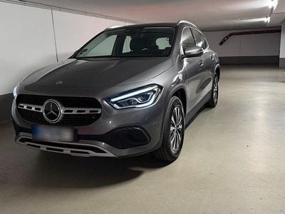 Mercedes GLA250