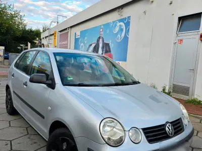 Gebraucht VW Polo 65 PS (47 kW) 2005 Grau Kleinwagen