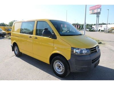 Gebraucht VW T5 84 PS (61 kW) 2011 Ginstergelb r1032 Van