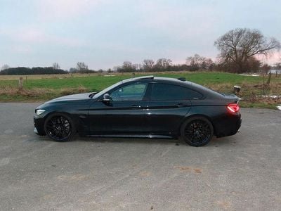 Schwarz Gebraucht 2017 BMW 440 M Sport Coupé | 33.000 € (Fairer Preis)