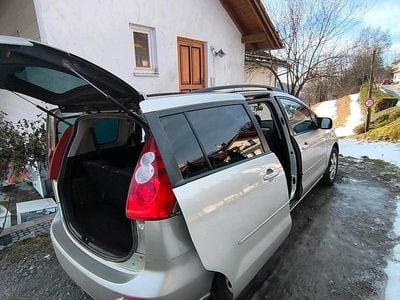 Beige Gebraucht 2006 Mazda 5 Van / Kleinbus | 3.500 € (Fairer Preis)