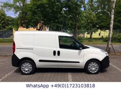 Gebraucht Opel Combo 105 PS (77 kW) 2018 Weiß Van / Kleinbus