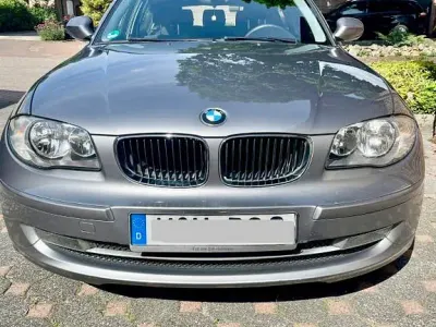 Gebraucht BMW 118 143 PS (105 kW) 2009 Grau Kleinwagen