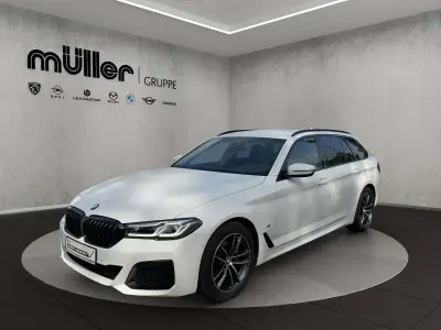 Gebraucht BMW 520 Performance 190 PS (139 kW) 2022 Weiß Kombi