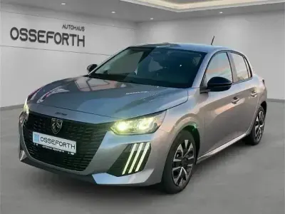 Neu Peugeot 208 Style 101 PS (74 kW) 2026 Grau Kleinwagen